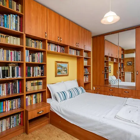 Vintage And Cozy 2bd-2ba Flat In Prime Location By Flat Mаnager * Sofia