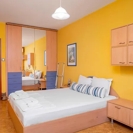 Appartement Vintage And Cozy 2bd In Prime Location