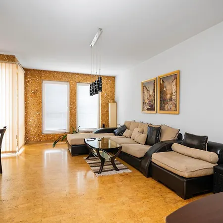 Vintage And Cozy 2bd-2ba Flat In Prime Location By Flat Mаnager *