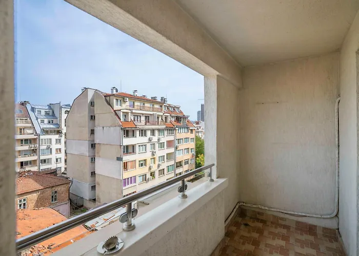 Vintage And Cozy 2bd In Prime Location By Flat Mаnager *